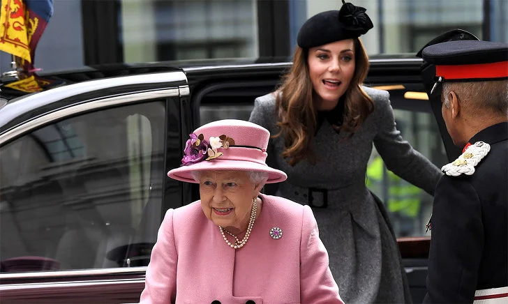 9942A8405E4112681B5DA7