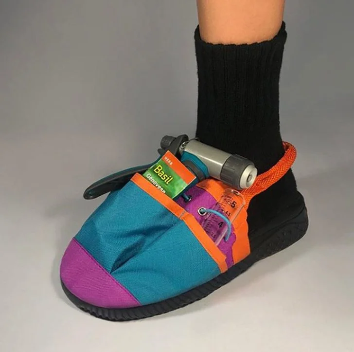 998F64495D59040A25467A