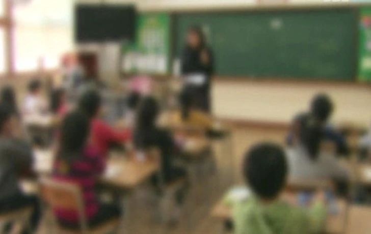 99DB91395F377E49313D78