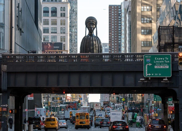 9988CF4C5FC33E481A17E7