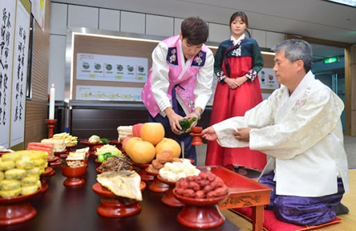 998E05405F697A353853F0