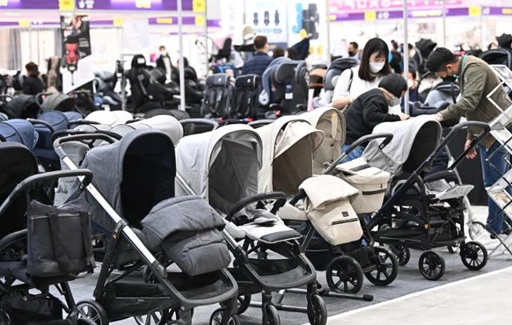 9962DC345FD7F19907CB75