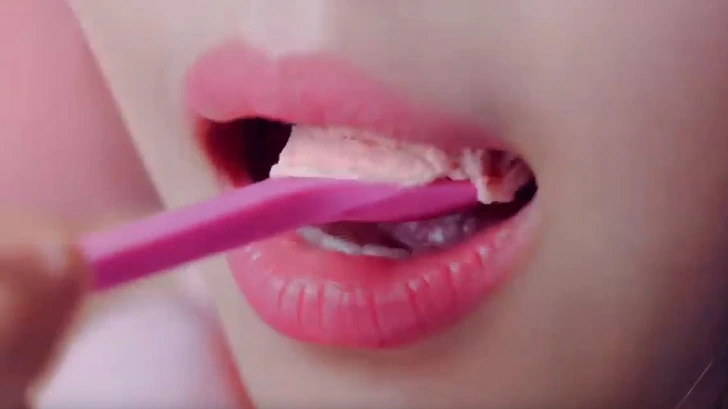 998FE2365D529DBE0C9F12