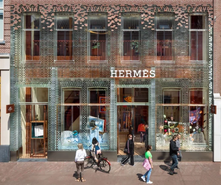 990E5B4A5D188BB5134B63