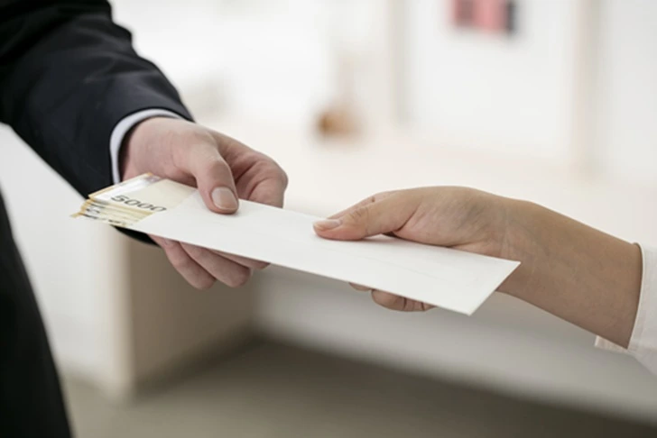 9959B2395FB4E2F0052951