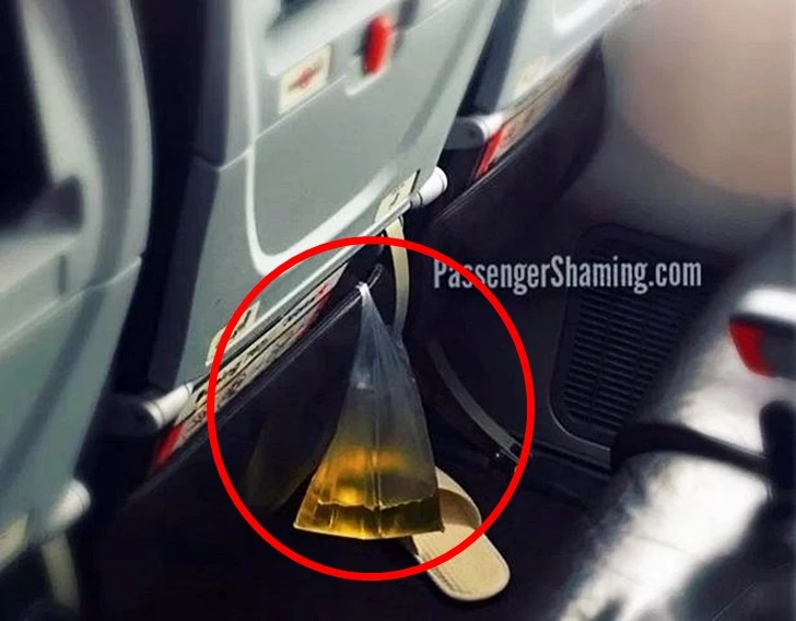 9964394D5FF4F30C0FC03A