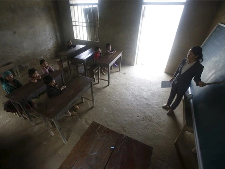 99DB39355F7AA49E39FB41