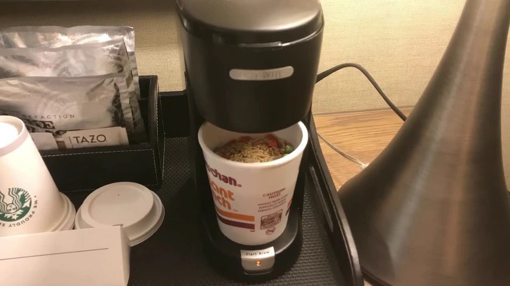 990B67475D4B04353DE884