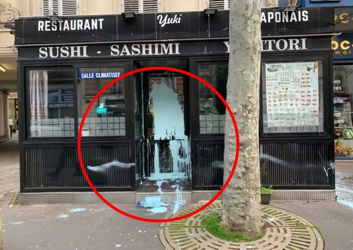 992E6C385E51F3B206DAF2