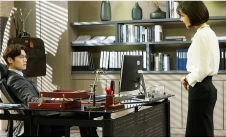 9929E14C5FAF24E90B6BEB