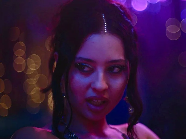 991302335D779B9406108A