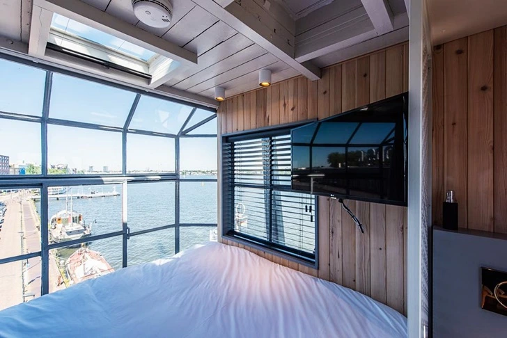 99710B3E60025FB7099384