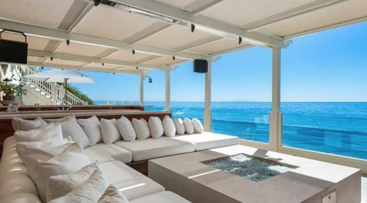 9940DF375F256BD3307E30