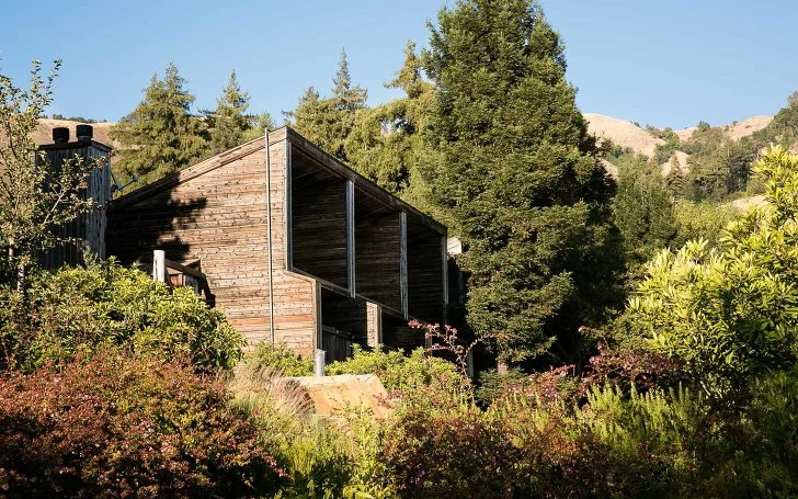 9941D03A5CE61D170CE9BC