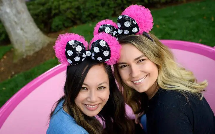 99FE1B4A5CDD5C453DB884