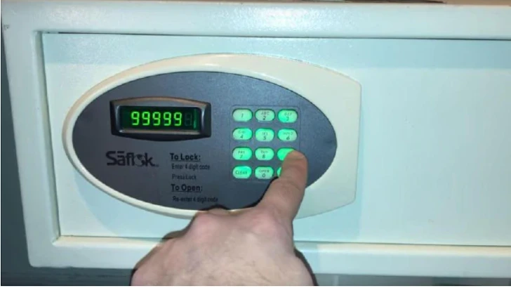 9948CC4C5D6DD2BC1EDB54