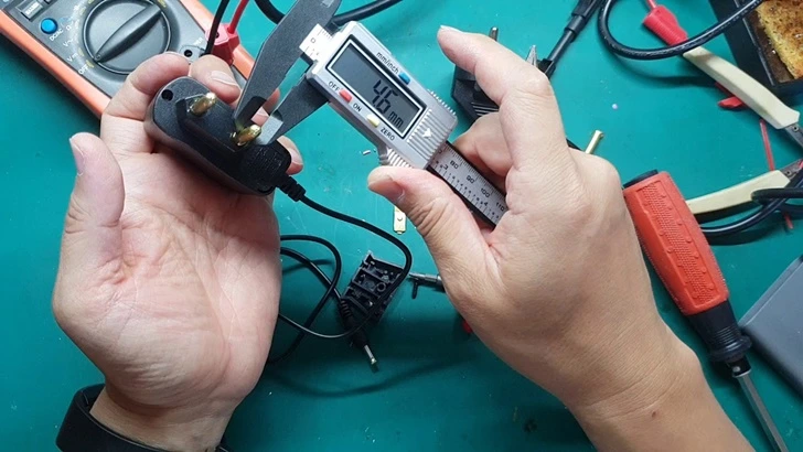 99437F3F5F6B36C32CED19