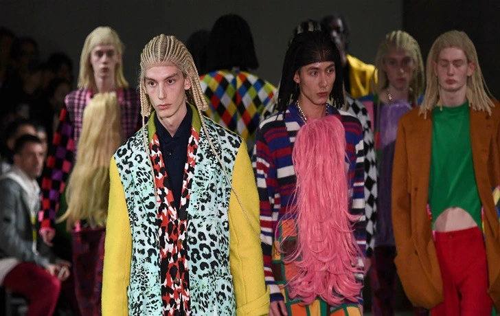 99C35D445F4DCF3002643E