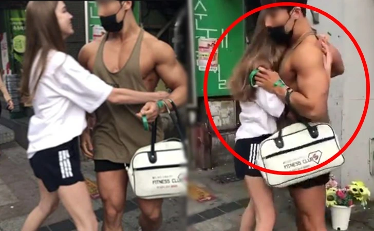 99A02F455FFE46320AA8D7