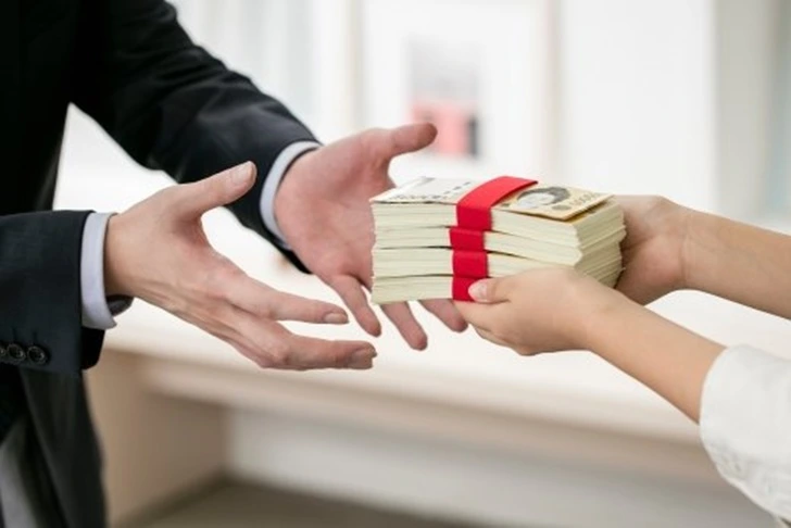 9998B8455FD2F39A17AF74