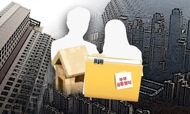 9933C2445FD4BA7F2D90BB