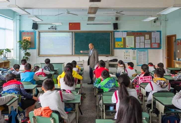 99B52E355E51EEA1048FCB