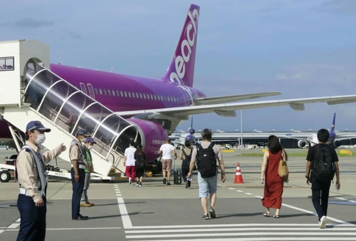 99BB6E335F5AAE420B16CA