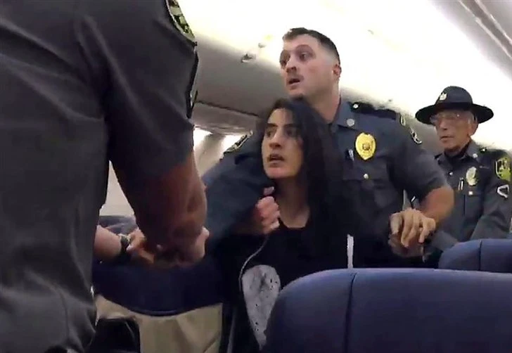 9977E43A5DDBC9BA143C37