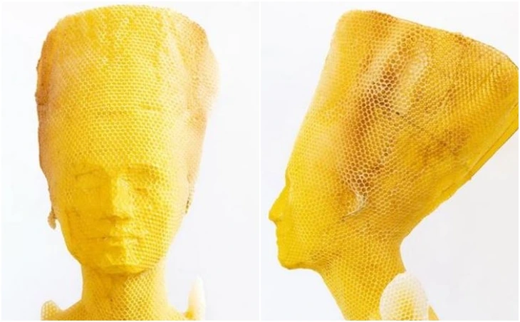 993EBC355FFF993406B895