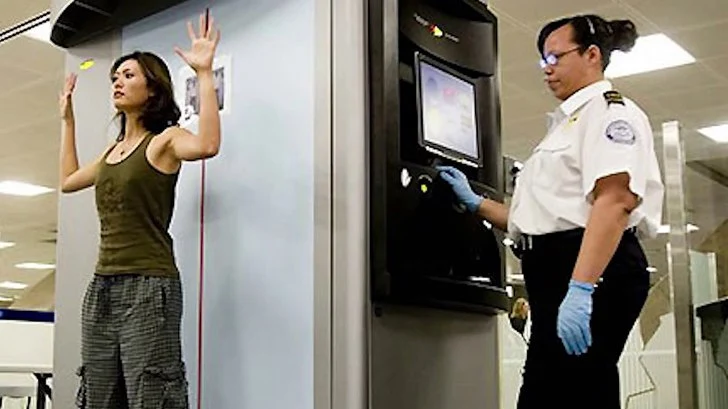 999B8F3C5E1D2BD20DF7BD