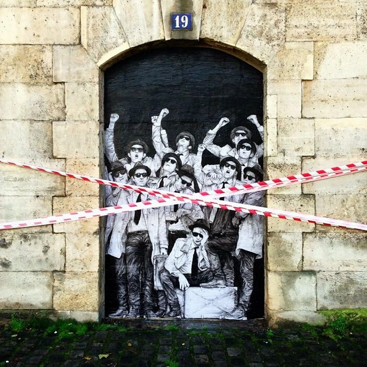 9906FD415FF7AA490322E0