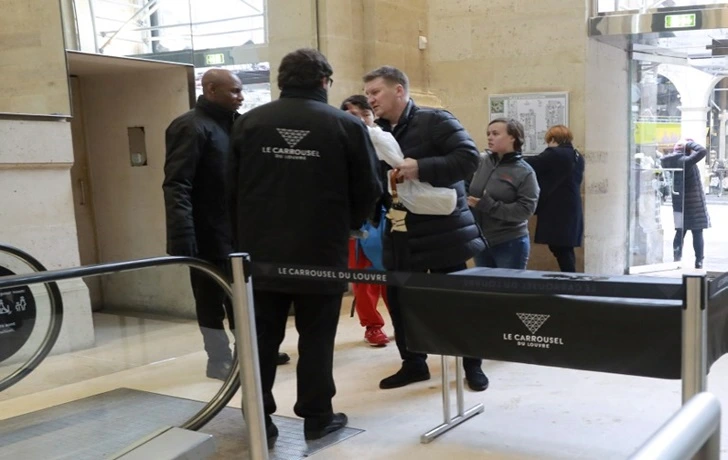 99F1993E5F5B51B409C148