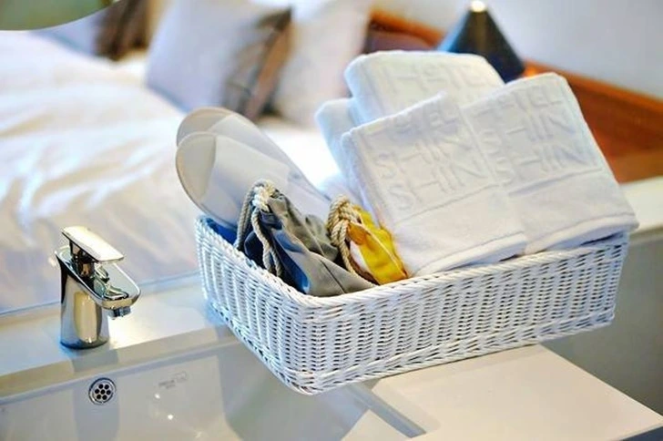 999AFB4E5FE275D109CB3C