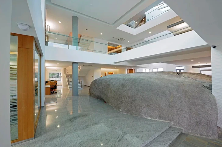 9958F24C5D18A87E0DA7B0