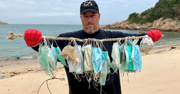 9968D7465E6AD58C1B4BD5