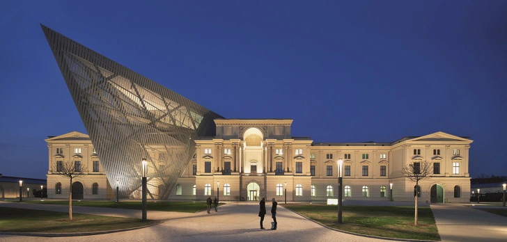 9943B73B5C6A0ABE228978