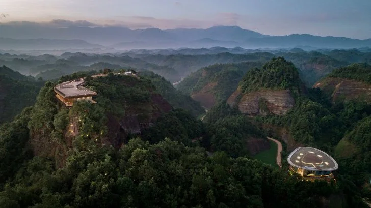 990D574C5D6F047524D9E3