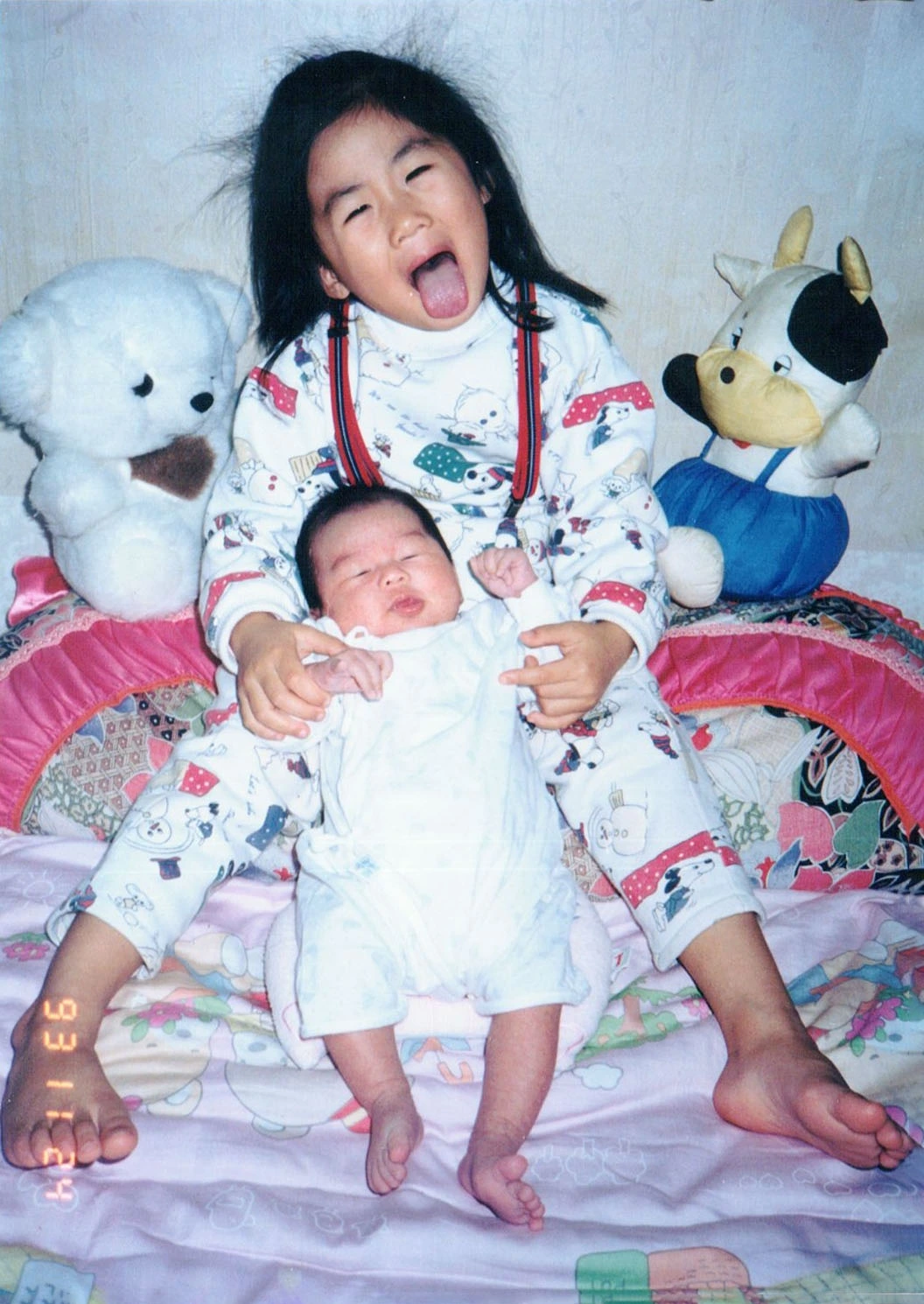 곱슬머리 애.jpeg