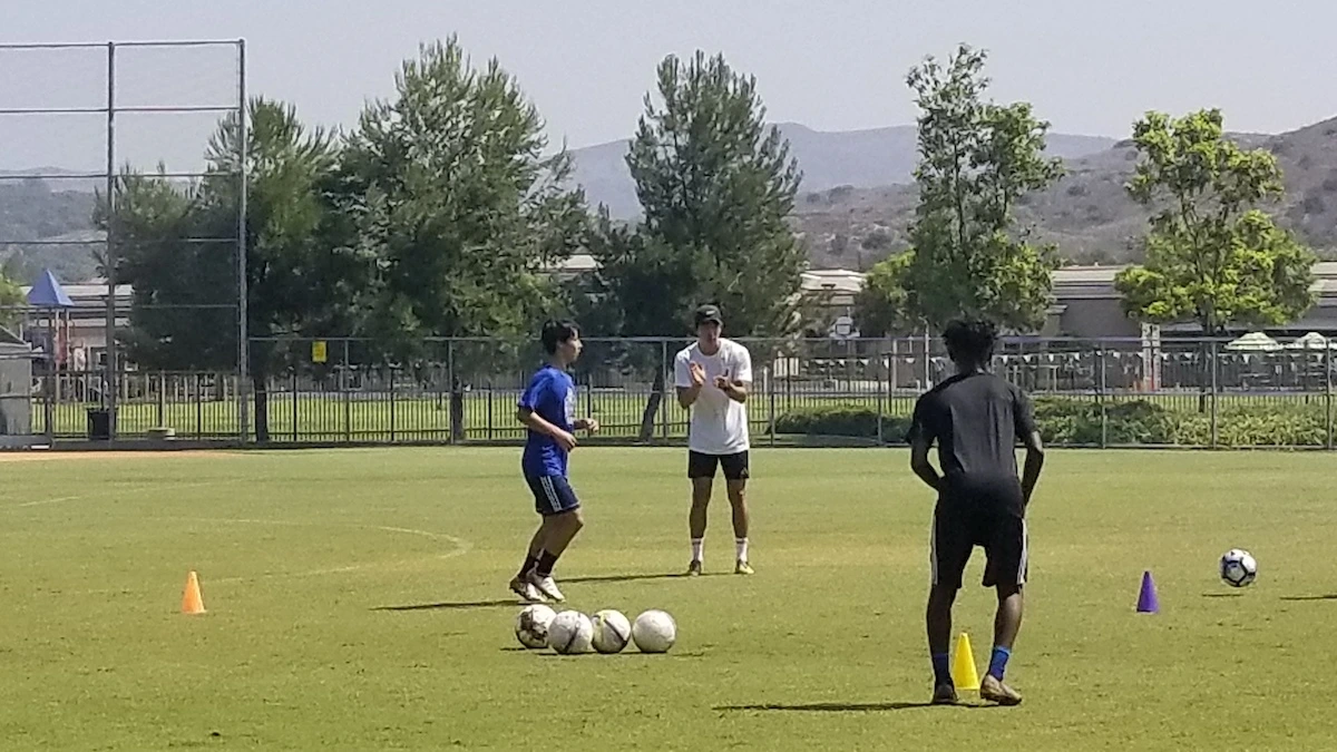 커리지인 박영진 축구 코치3.JPG