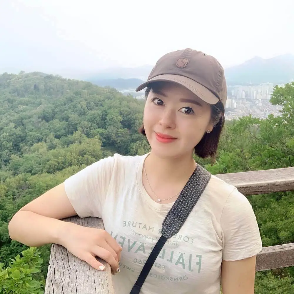 커리지인 등산하는 여자 유튜버 장애진2.jpeg