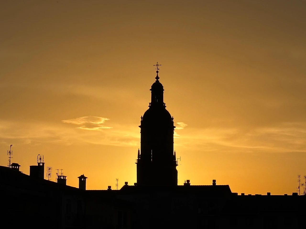 푸엔테 라 레이나 4.jpeg