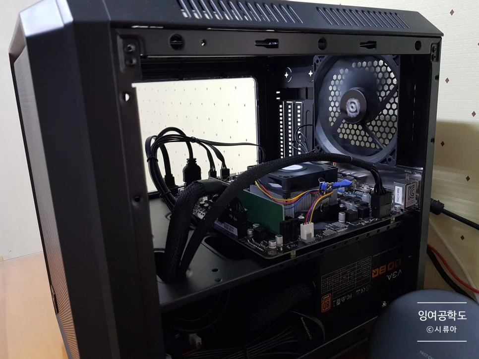 SE-8ebef639-f1a1-4cb2-a3e2-dd0509129649.jpg?type=w966