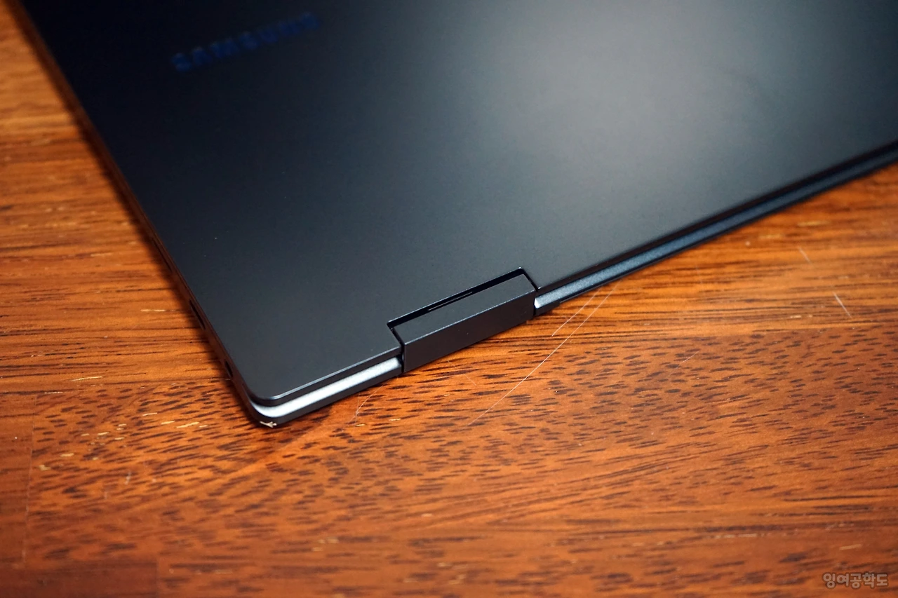 GalaxyBookPro360_19.JPG