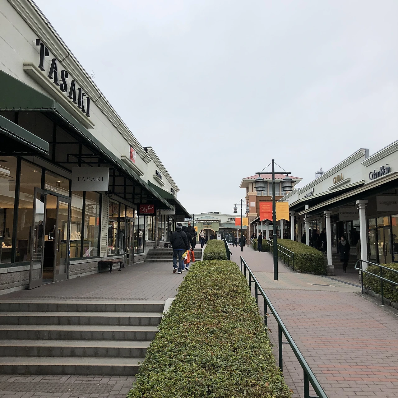 Gotemba_Outlet_2.jpeg