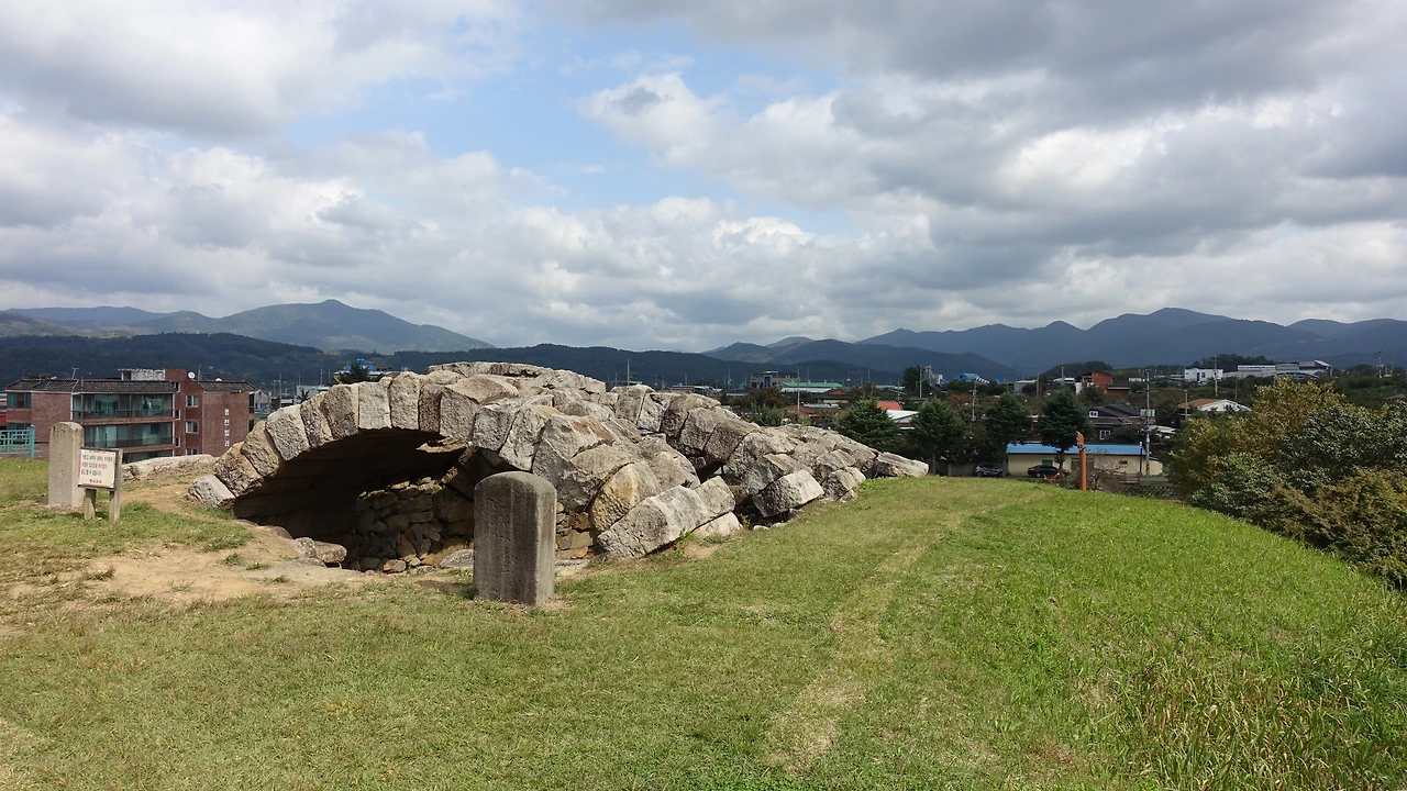 석빙고의 모습..JPG