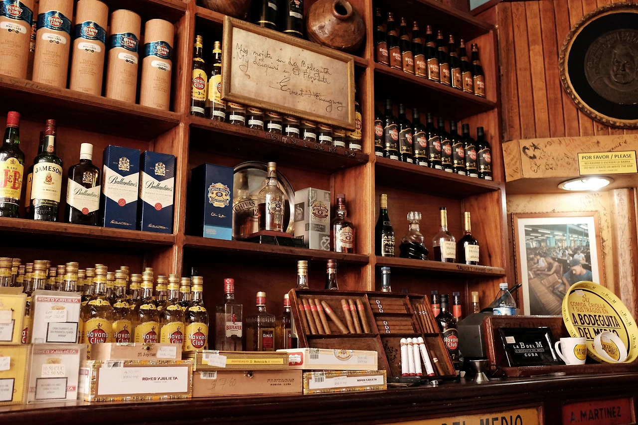 DSCF4734_라 보데기타 델 메디오.JPG