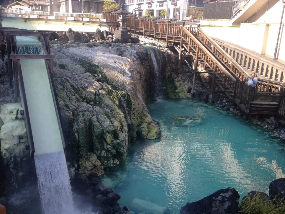 IMG_6880.JPG?type=w966