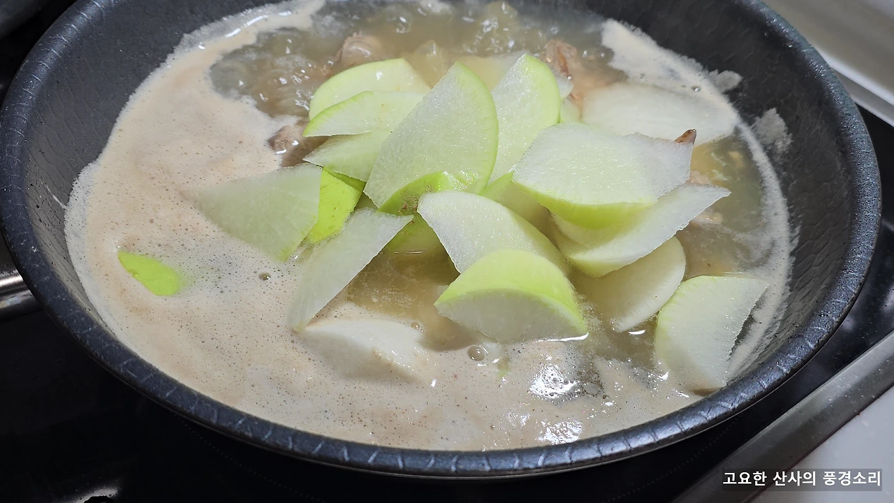 img.png?credential=yqXZFxpELC7KVnFOS48ylbz2pIh7yKj8&expires=1769871599&allow_ip=&allow_referer=&signature=NU7gxg5kvDe6XMnIavEXyWwflbc%3D