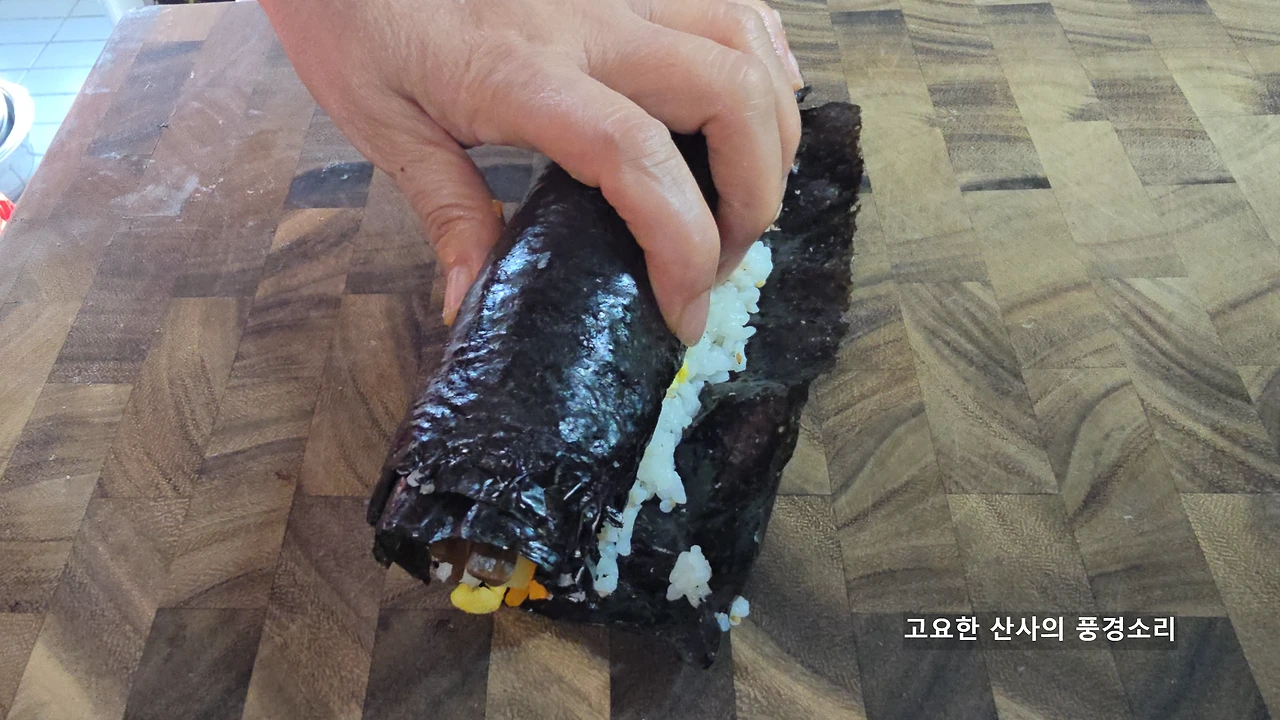 img.png?credential=yqXZFxpELC7KVnFOS48ylbz2pIh7yKj8&expires=1756652399&allow_ip=&allow_referer=&signature=AUgKnkD0y7nHNpt%2F46IkkHYsU0A%3D