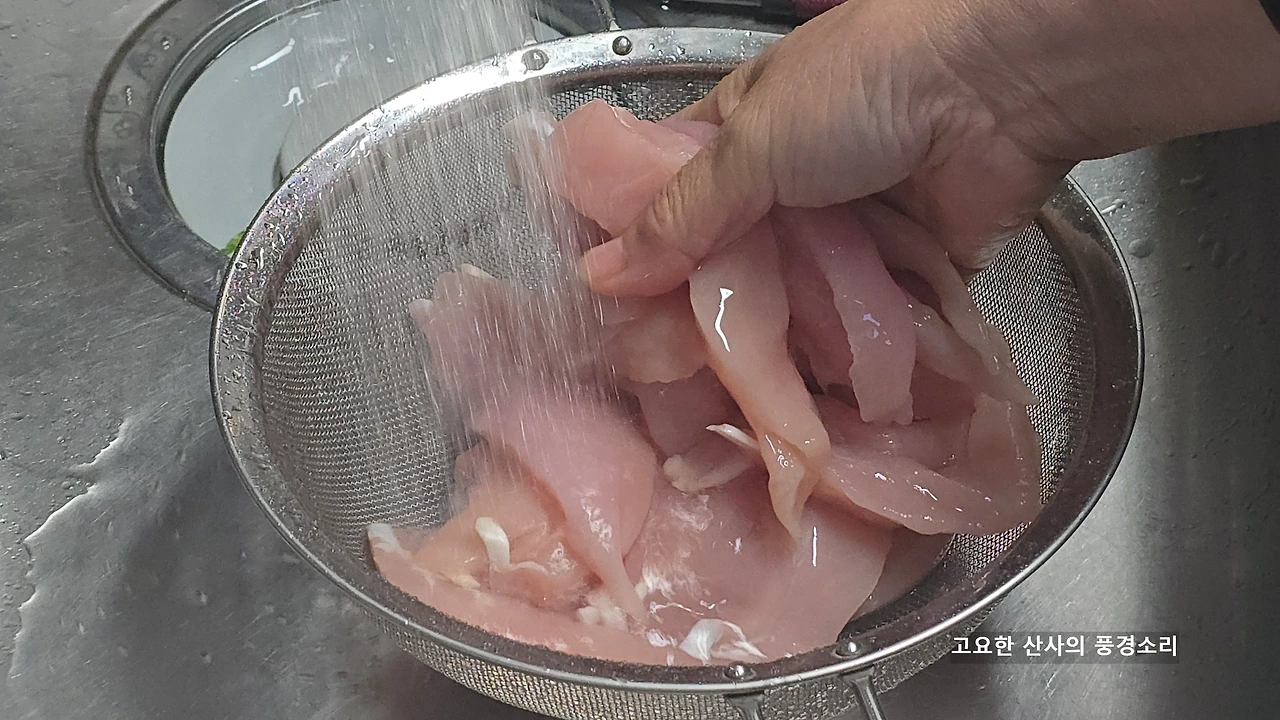 img.png?credential=yqXZFxpELC7KVnFOS48ylbz2pIh7yKj8&expires=1767193199&allow_ip=&allow_referer=&signature=3XmH21OAbwxX3WN08j7mnS%2Bca8I%3D